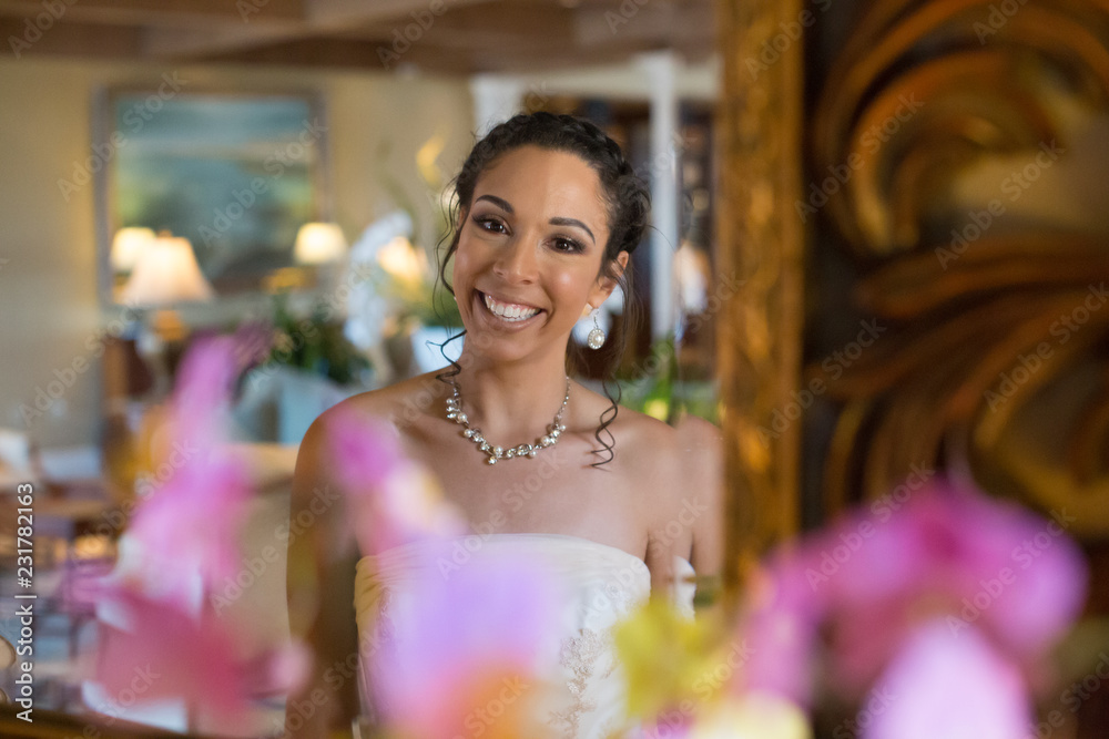 Naklejka premium Smiling Woman