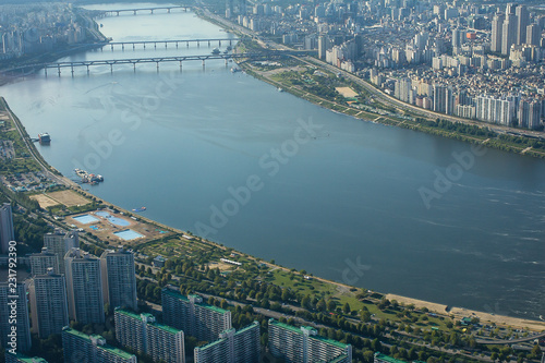 Photos The picturesque view of the Han River and its bridge in downtown Seoul