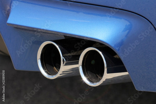 Exhaust pipe system