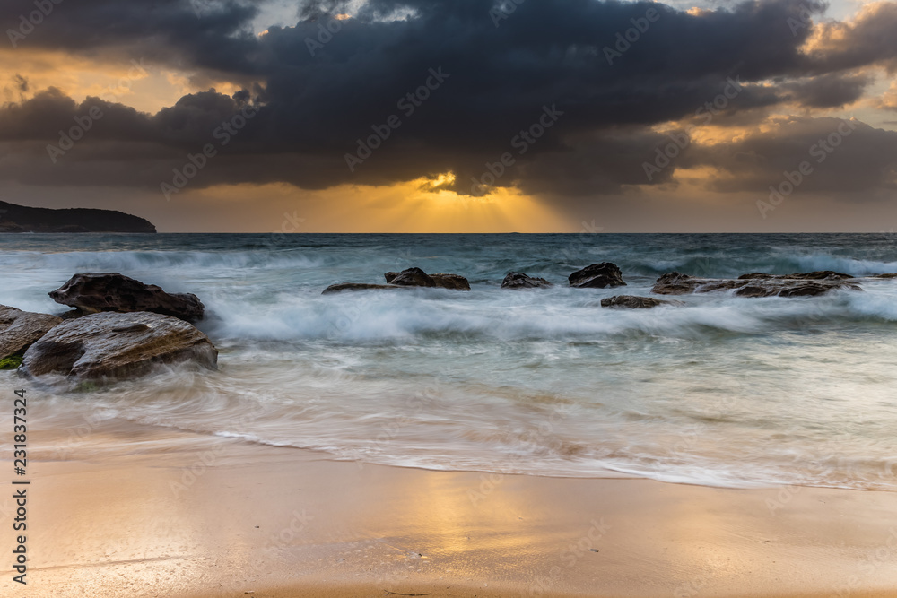 Obraz premium Sunrise Seascape with Heavy Clouds