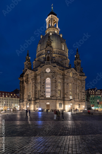 Dresdner Frauenkirche am Abend