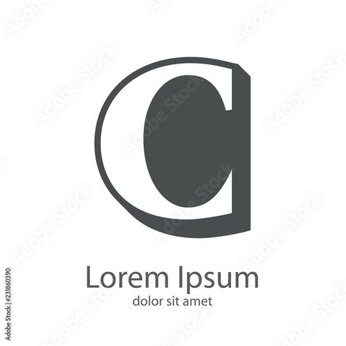 Logotipo con letra C en espacio negativo sobre fondo tridimensional en color gris