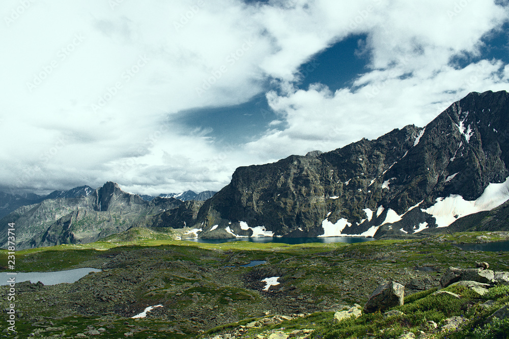 Fototapeta premium mountains and lake