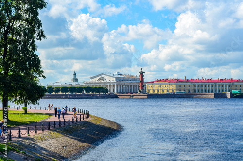 Saint-Petersburg. Neva, Spit of Vasilievsky island © evgenfagot