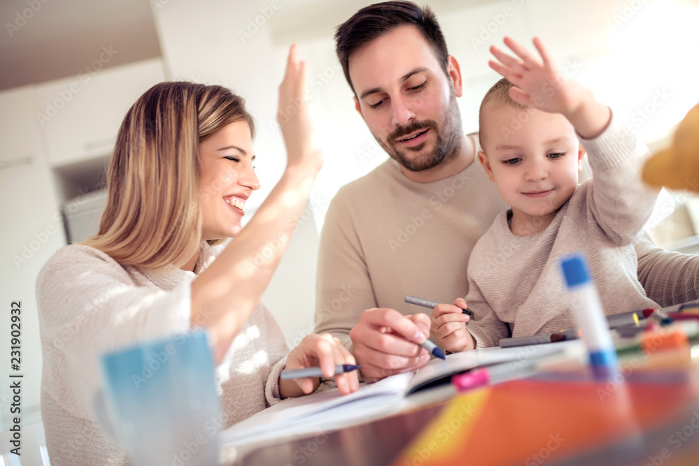 Fototapeta premium Family drawing at home