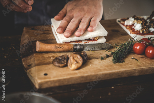 Panini Tramezzini Toast Sandwich Snack Feige Schafskäse Walnuss Italienisch