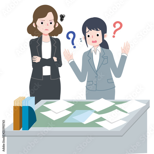 書類を紛失した女性会社員