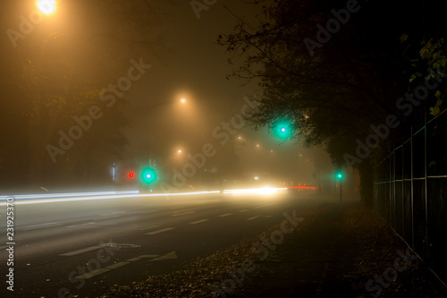 Verkehr im Nebel