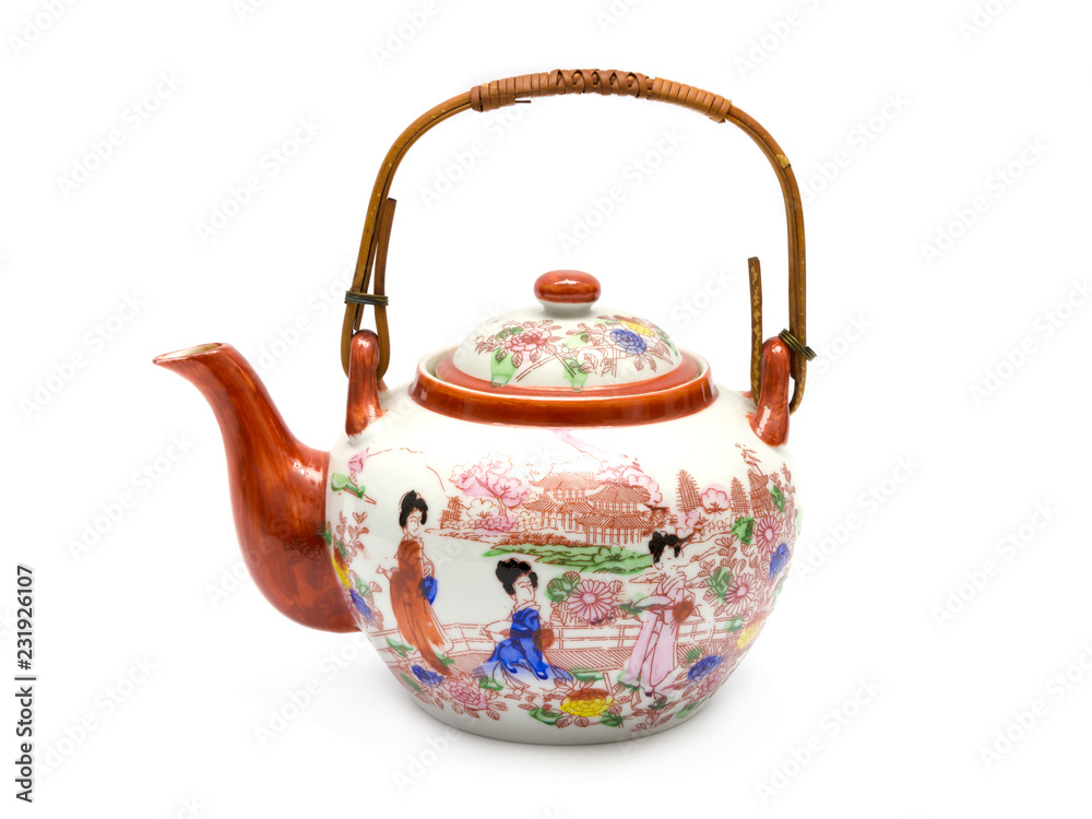 Foto Eine Teekanne mit asiatischer Malerei