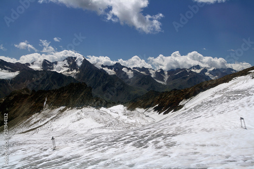 Gletscher und Berge rund um das Ötztal der Tiroler Alpen  © Rolf Dräger