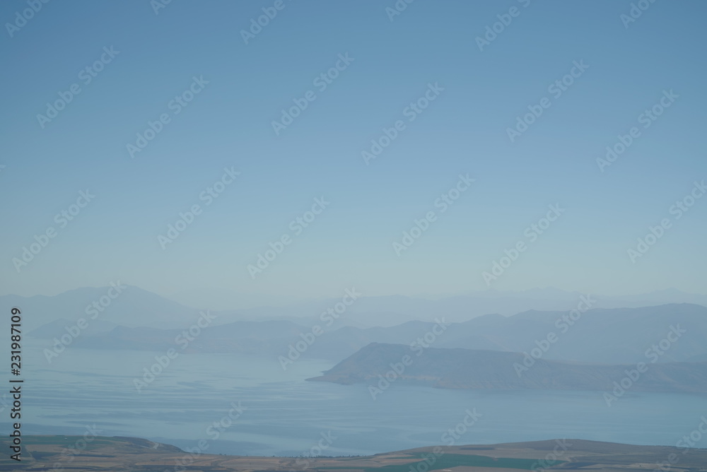 Fototapeta premium van lake in turkey mountain landscape
