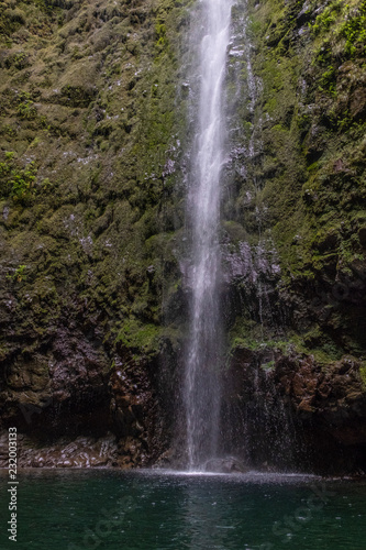 Fototapeta Naklejka Na Ścianę i Meble -  Caldeirão do Inferno Hiking - Madeira Island