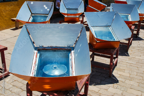 Cocinas alternativas con energía solar photo