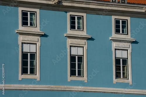 Old building facade windows. Lisbon, Portugal. © DiegoCityExplorer