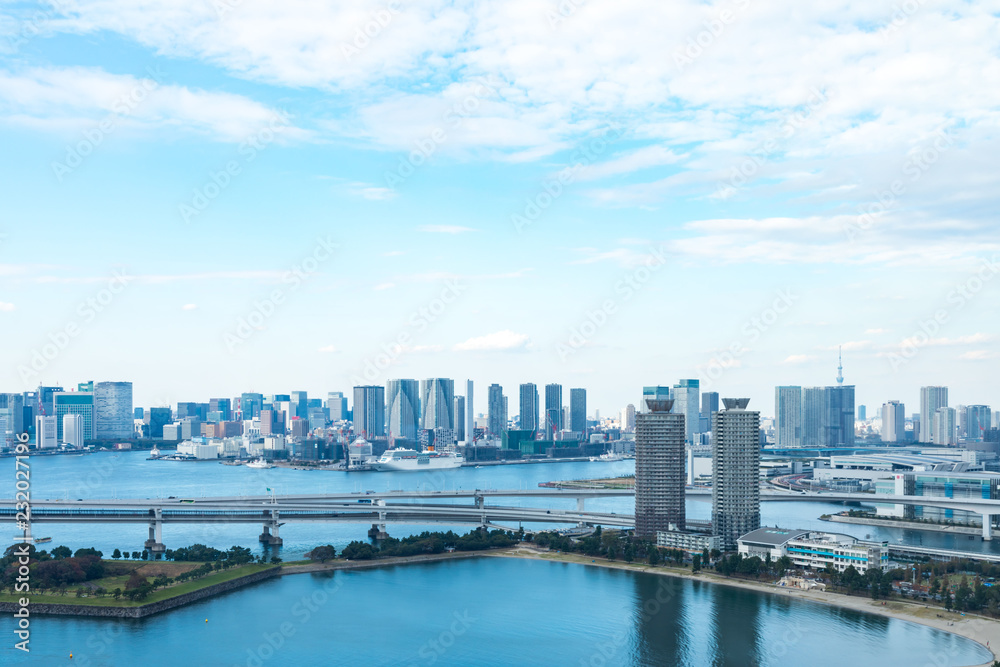 (東京都ｰ都市風景)お台場から望むレインボーブリッジと湾岸風景７