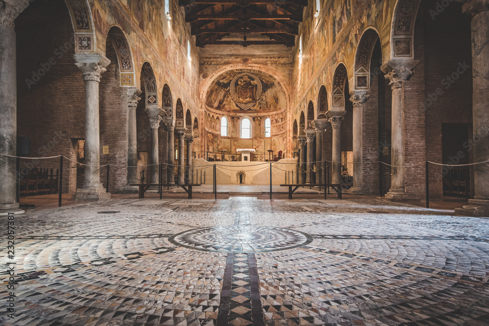 Obraz premium abbazia di pomposa