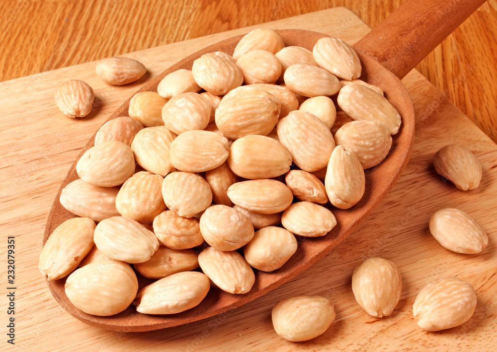 ROASTED MARCONA ALMONDS ROASTED MARCONA ALMONDS