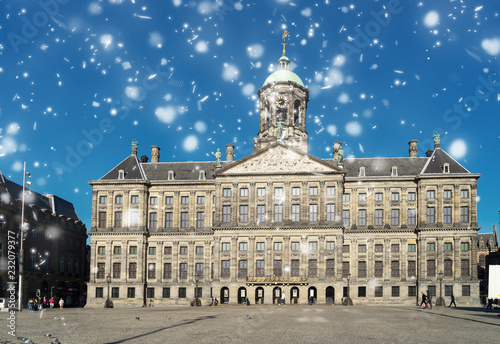 Photography Koninklijk Paleis at Dam square in Amsterdam with snow, Netherlands