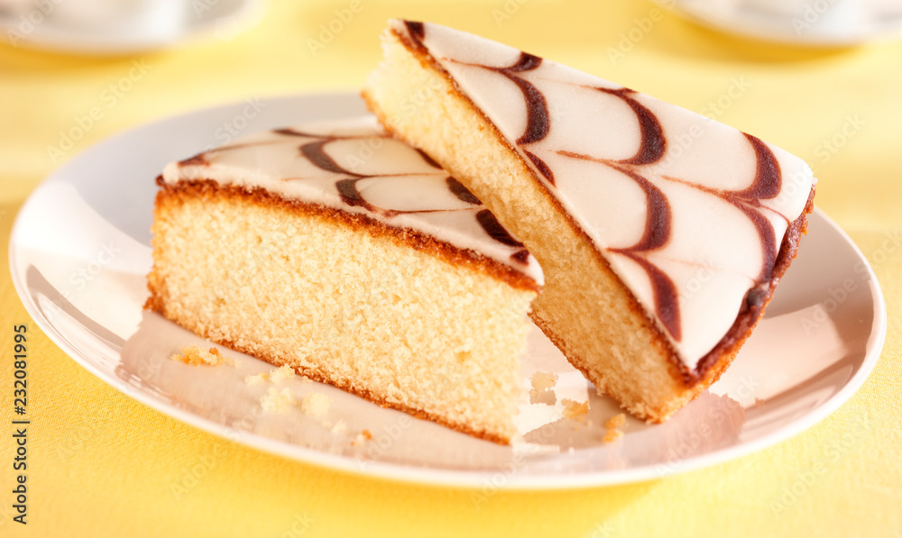 ICED LEMON CAKE ICED LEMON CAKE