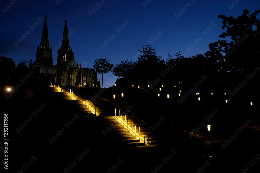 Fototapeta premium Cathedral of Cologne at Night