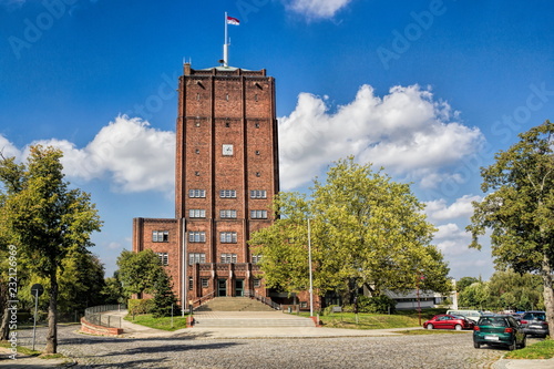 Obraz na płótnie Berlin-Neuenhagen, Rathaus w salonie