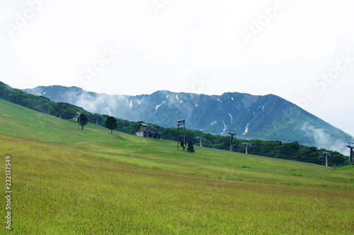 鳥取県大山とスキー場 © kesin