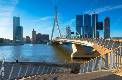 Erasmus Bridge (Erasmusbrug), Rotterdam, Zuid Holland, Netherlands