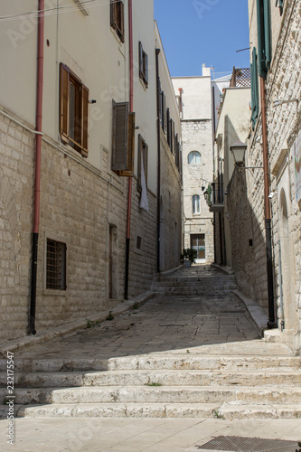 alley of Trani