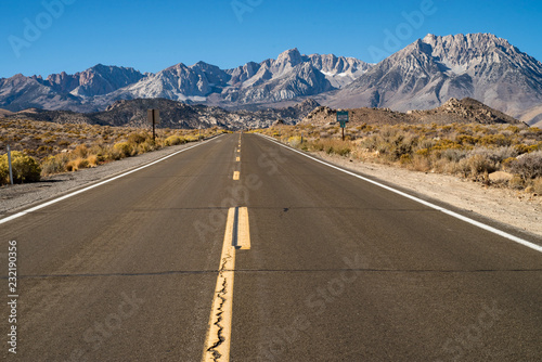 road to Eastern Sierra Nevada mountains and Inyo National Forest