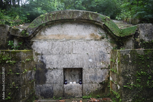 okinawa tomb
