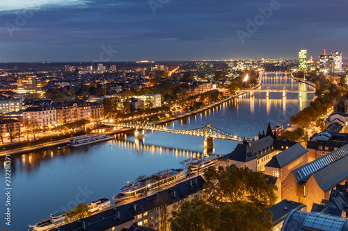 scenic view to frankfurt with river  by night © travelview
