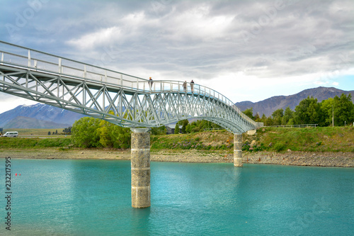 Bridge © Guillermo