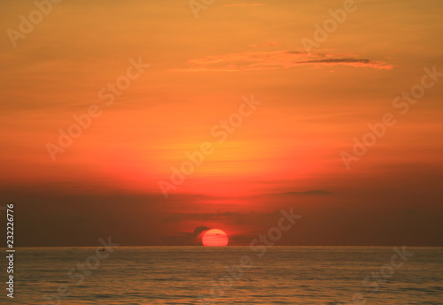 Fototapeta Naklejka Na Ścianę i Meble -  Beautiful sunrise on the sea