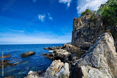 Sheer cliffs of the northern coast of Bornholm island - Helligdomsklipperne (Sanctuary Rocks), Denmark © Mariusz Świtulski