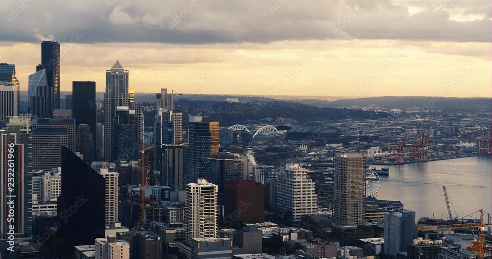 Seattle City in Motion Time Lapse with Ferry Transportation