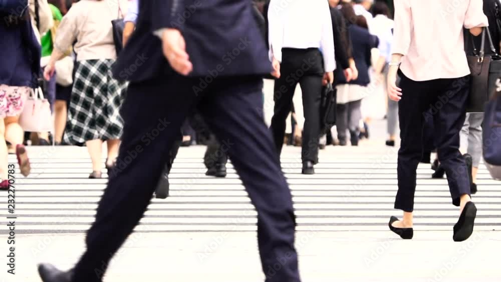 東京・通勤風景・丸の内・スローモーション・カラーグレーディング