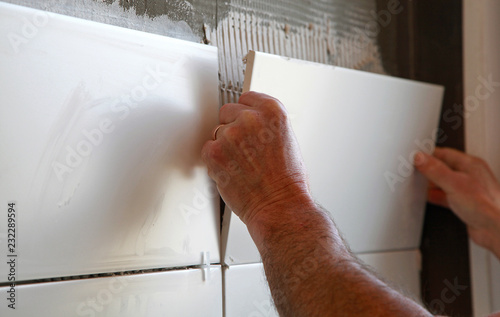 Pose de carrelage salle de bains