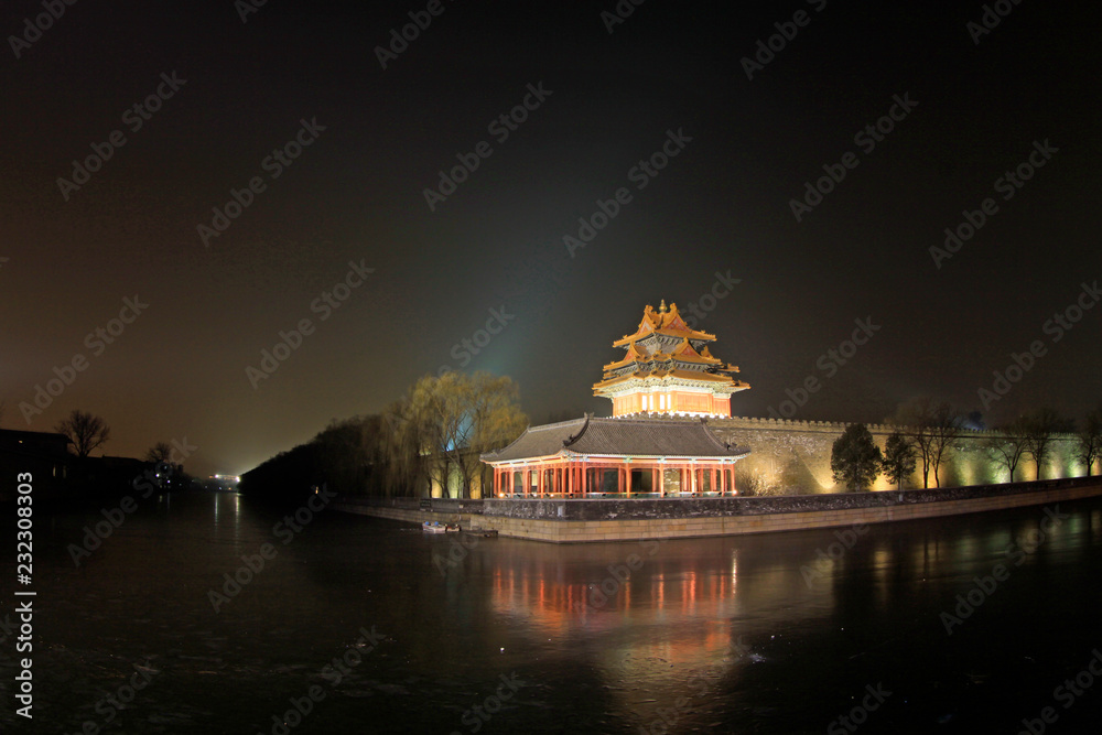 Obraz premium night view of northeast turrets of the Forbidden City on december 22, 2013, beijing, china.