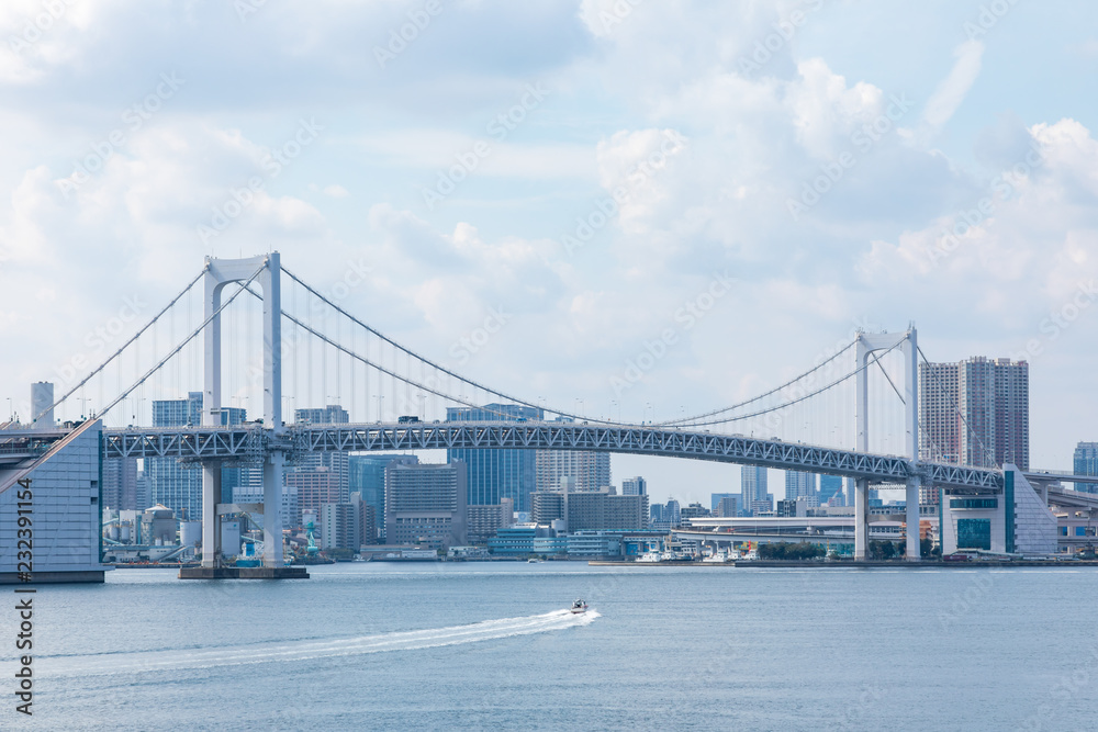 (東京都ｰ都市風景)富士見橋から見るレインボーブリッジ２
