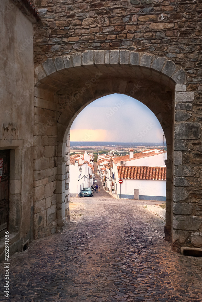 Entrance on the wall on Estremoz