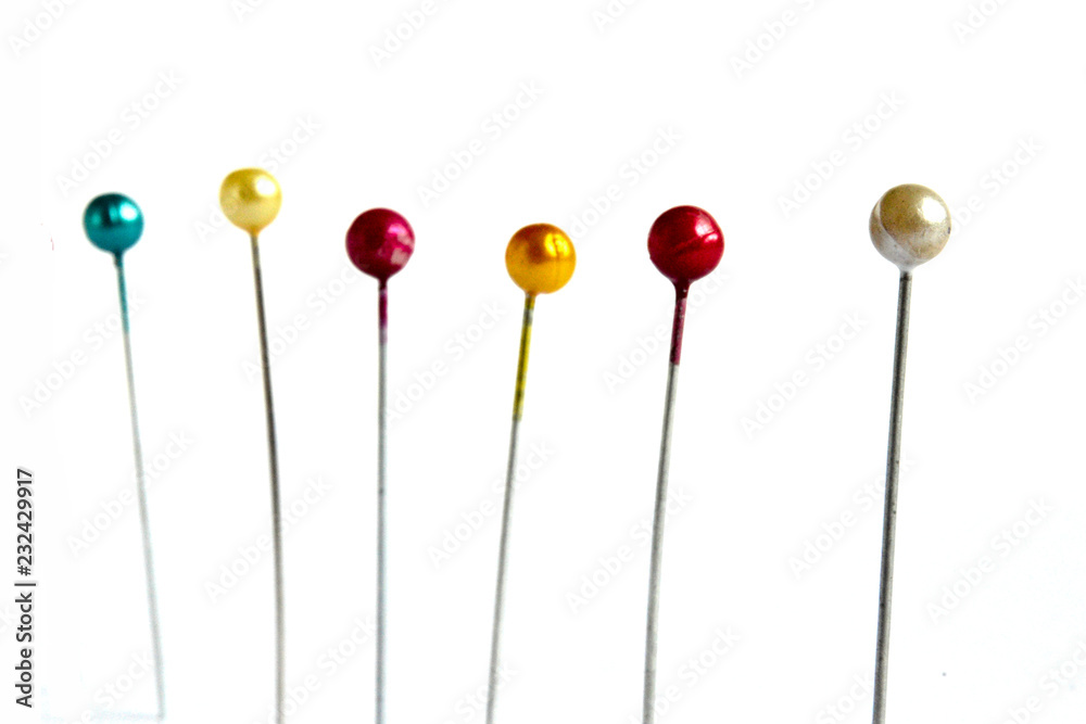 Color pins Color pins