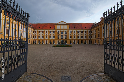 Tableau sur toile Wide angle landscape view of amazing baroque palace in Jaromerice nad Rokytnou, Southern Moravia, Czech Republic