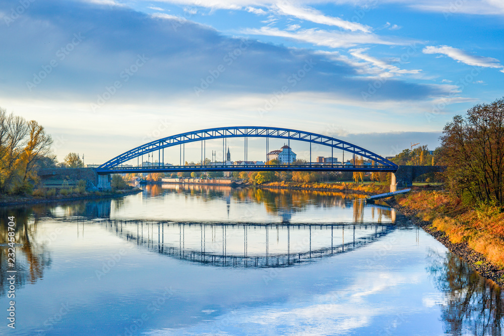 Fototapeta premium Sternbrücke in Magdeburg