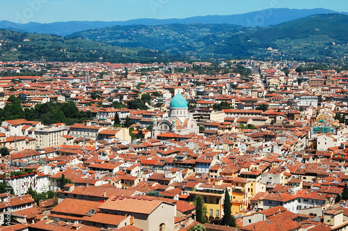 Vista aérea de Florencia y la sinagoga photo