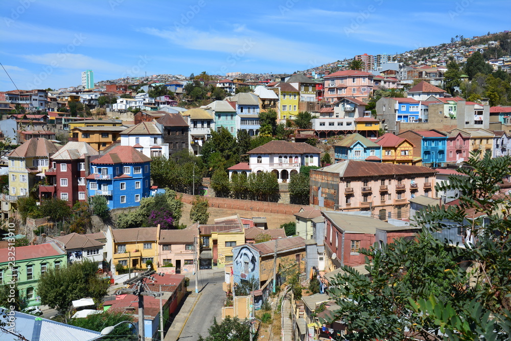 Ville Colorée Valparaiso Chili - Colorful City Valparaiso Chile