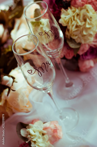 wedding glasses with inscription Mr and Mrs