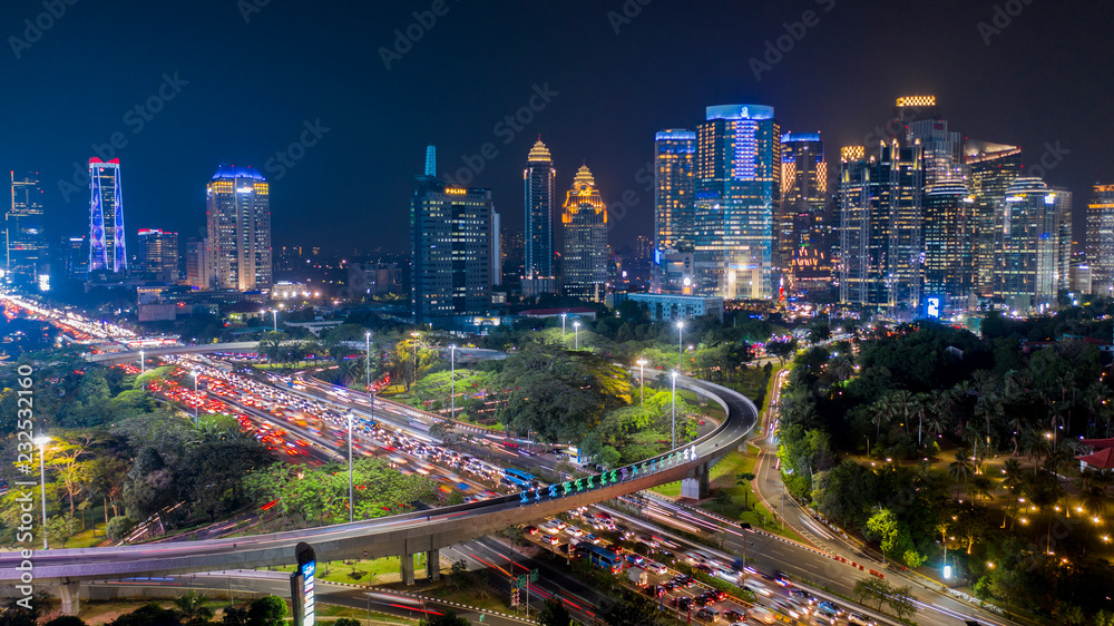 Obraz premium Semanggi road interchange with traffic jam