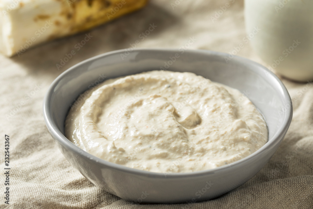 Spicy Homemade Horseradish Sauce