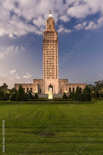 Louisiana State Capitol, Baton Rouge, Louisiana at dusk