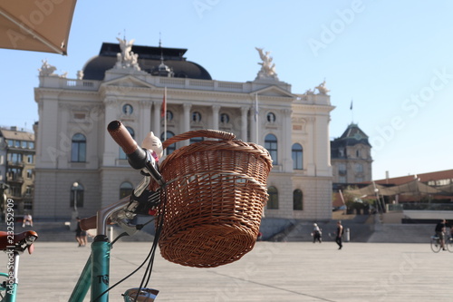 operahouse in zurich